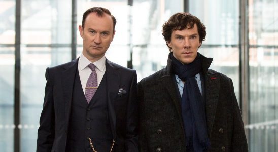 La star de Sherlock taquine son futur film avec Benedict Cumberbatch et Martin Freeman