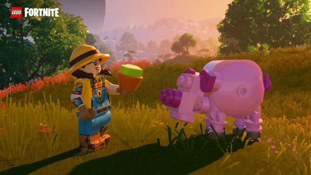 Un personnage LEGO Fortnite donnant une friandise animale à un cochon