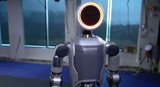 Boston Dynamics dévoile une version améliorée, entièrement électrique et terriblement flexible de son robot humanoïde « Atlas »