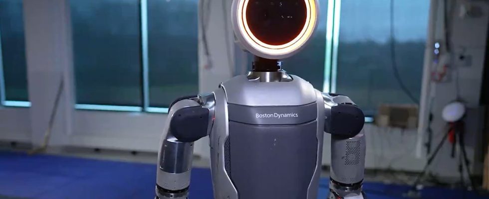 Boston Dynamics dévoile une version améliorée, entièrement électrique et terriblement flexible de son robot humanoïde « Atlas »
