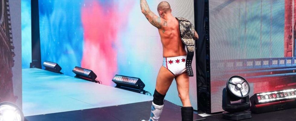 CM Punk affirme avoir quitté AEW avant le match final