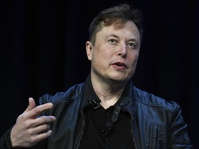 Elon Musk, PDG de Tesla et SpaceX, s'exprime lors de la conférence et exposition SATELLITE, le 9 mars 2020, à Washington.