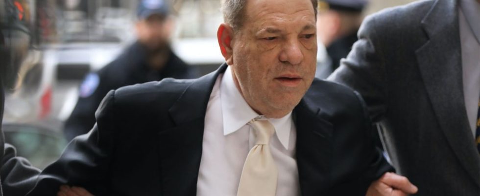 Harvey Weinstein hospitalisé après l'annulation d'une condamnation pour viol à New York Les articles les plus populaires à lire absolument Abonnez-vous aux newsletters variées