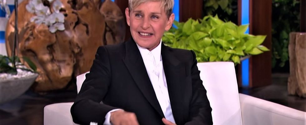 "La haine a duré longtemps" : Ellen DeGeneres dit que la façon dont son émission s'est terminée a été douloureuse au milieu d'allégations mesquines