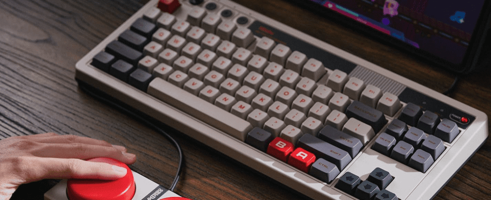 Le clavier de jeu 8BitDo inspiré de Nintendo tombe au meilleur prix à ce jour sur Amazon