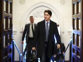 Le premier ministre Justin Trudeau arrive sur la Colline du Parlement à Ottawa le mercredi 20 mars 2024.