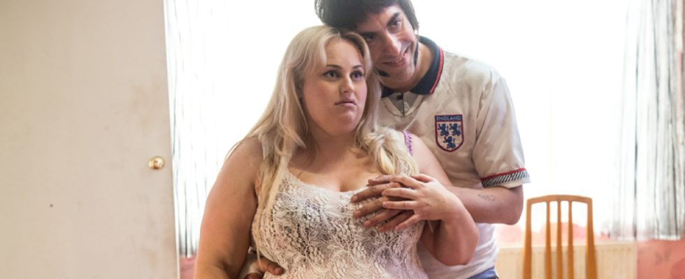 THE BROTHERS GRIMSBY, from left: Rebel Wilson, Sacha Baron Cohen, 2016. /© Columbia Pictures /courtesy Everett Collection