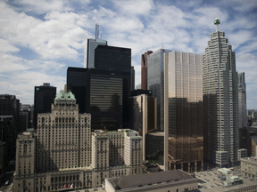 Tours de banque des toits de Toronto
