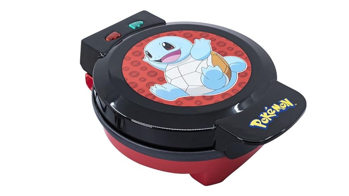 Image d'un gaufrier de marque Pokémon avec une photo de Carapuce sur le dessus