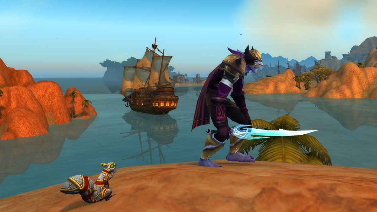 Un personnage de troll tient une épée fantomatique d'apparence malade dans World of Warcraft.  A côté de lui se tient un adorable écureuil mécanique.