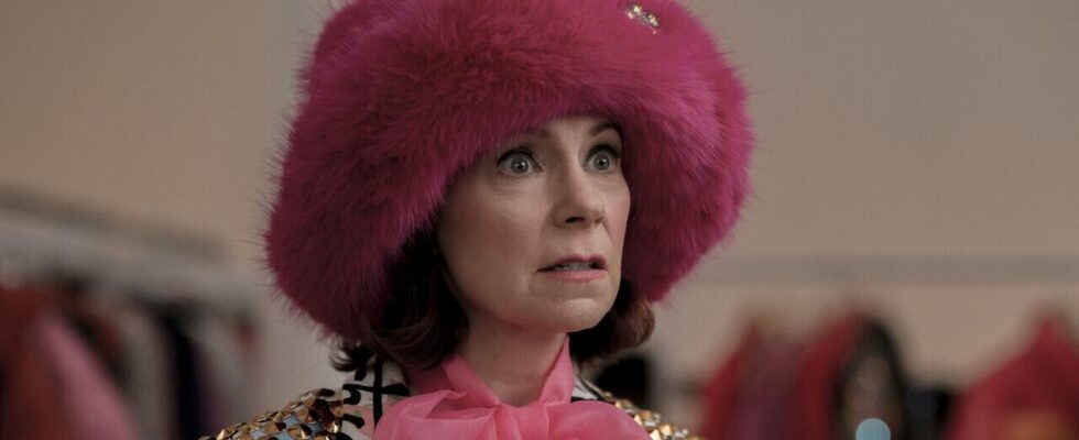 Carrie Preston wearing a pink fuzzy hat as Elsbeth in Season 1 finale