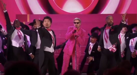 Ryan Gosling and co. performing "I