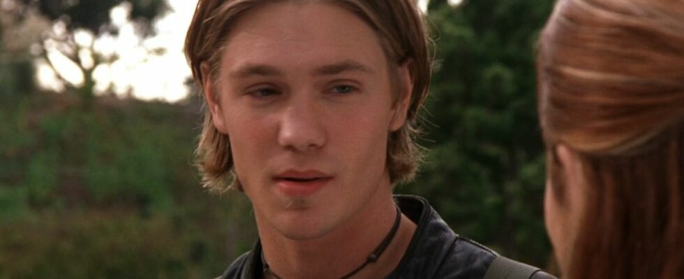 Chad Michael Murray as Jake looking down at Anna in Freaky Friday.