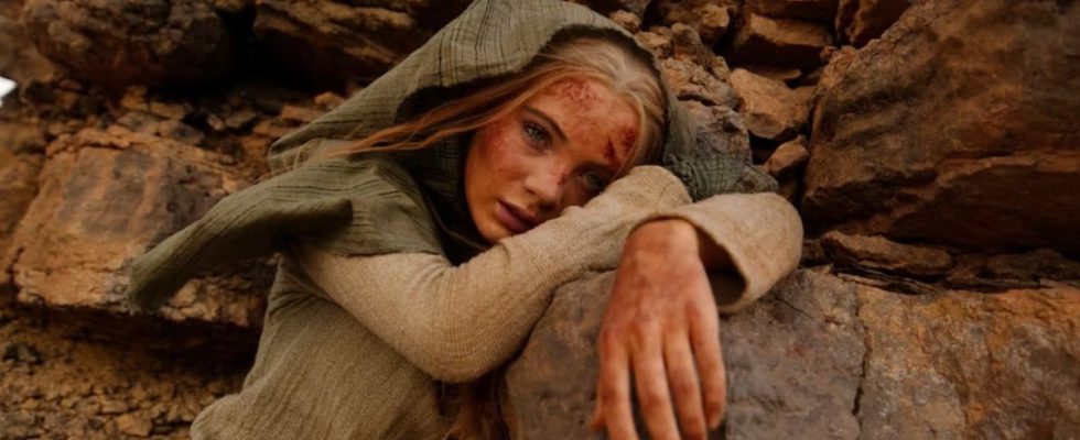 L'actrice Ciri de The Witcher dit qu'elle se sent désolée pour Liam Hemsworth et espère que les téléspectateurs lui donneront une chance