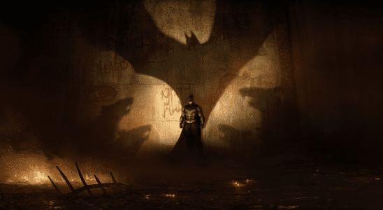 <a href="https://www.ign.com/articles/2001/04/09/batman-chaos-in-gotham">Reviewed by Craig Harris</a><br>April 9, 2001<br><br>This game is a decent title that turned out surprisingly well. The game does have a few glitches in several of the levels, showing a bit of a rush-job in places -- but all in all the game is a good, long adventure that's actually a challenge to complete.