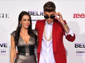 Justin Bieber avec sa mère Pattie Mallette.