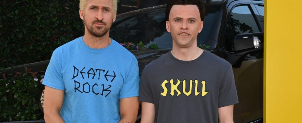 Ryan Gosling et Mikey Day se réunissent dans le rôle de Beavis et Butt-Head à la première de "The Fall Guy" après le sketch viral "SNL" Le plus populaire à lire absolument Abonnez-vous aux newsletters variées Plus de nos marques