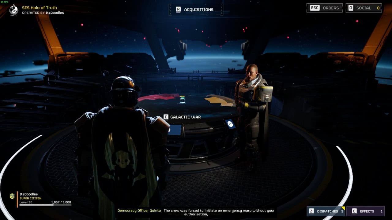 Une scène de jeu vidéo sur le thème de l'espace rappelant Helldivers 2 montre deux personnages en costumes futuristes debout autour d'une table stratégique affichant une carte galactique.  Divers éléments d'interface et détails de mission sont visibles à l'écran, améliorant ainsi l'expérience immersive.