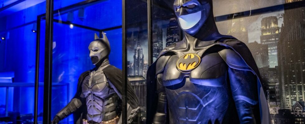 L'exposition Batman Unmasked présentant des costumes et des Batmobiles se dirige vers le Royaume-Uni Plus de variétés Les plus populaires À lire absolument Abonnez-vous aux newsletters Variety Plus de nos marques
