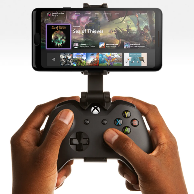 Une Xbox portable concurrencerait assez directement les efforts de streaming de jeux mobiles de Microsoft.