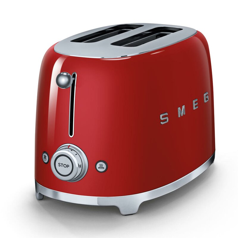 Grille-pain SMEG de style rétro en rouge. PHOTO PAR WAYFAIR