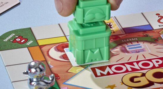 Hasbro crée un jeu de société Monopoly basé sur son jeu mobile basé sur le jeu de société