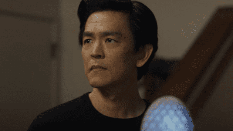 Bande-annonce de « Afraid » : John Cho affronte un assistant IA mortel dans le nouveau film d'horreur de Blumhouse Plus de Variety Les plus populaires À lire absolument Inscrivez-vous aux newsletters de Variety Plus de nos marques
	
	
