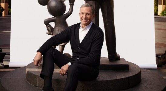 Bob Iger reçoit le prix Disney pour ses 50 ans de service : « Vraiment le voyage d'une vie » Plus de Variety Les plus populaires À lire absolument Inscrivez-vous aux newsletters de Variety Plus de nos marques