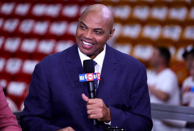 Charles Barkley critique la NBA pour avoir abandonné TNT pour un accord avec Amazon