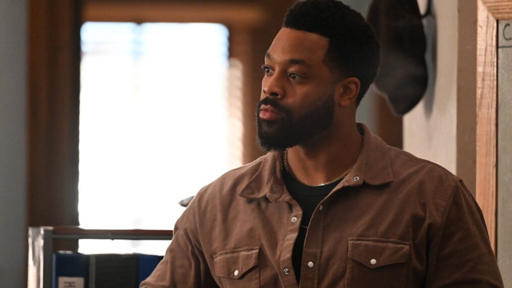 LaRoyce Hawkins as Kevin Atwater in 