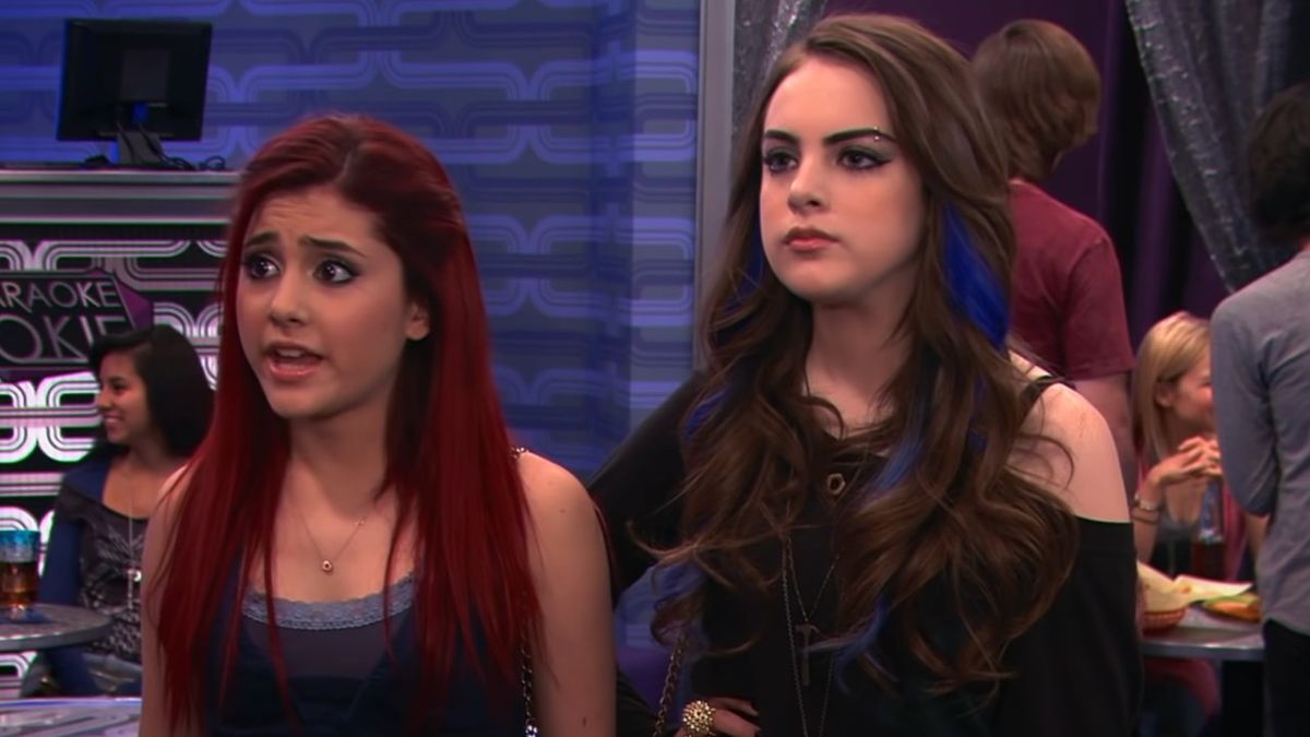 Cat Valentine (Ariana Grande) and Jade West (Elizabeth Gillies) clap back at bullies on Victorious