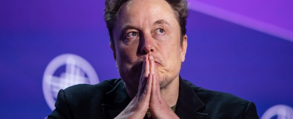 Elon Musk annonce que X et SpaceX quitteront la Californie après que le gouverneur Newsom a signé une loi protégeant les étudiants transgenres contre le dévoilement de leur orientation sexuelle auprès de leurs parents : « C'est la goutte d'eau qui fait déborder le vase »