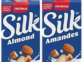 L'Agence canadienne d'inspection des aliments rappelle plusieurs laits végétaux Silk et Great Value, car neuf personnes ont contracté la listériose.