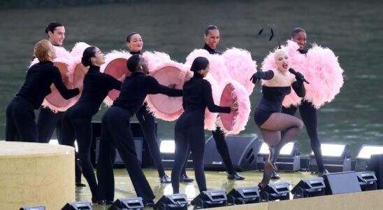Lady Gaga donne le coup d'envoi des Jeux olympiques de Paris en jouant du piano et en chantant le long de la Seine Plus de Variety Les plus populaires À lire absolument Inscrivez-vous aux newsletters de Variety Plus de nos marques