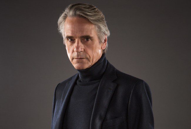 Le casting de la saison 4 de « Morning Show » Jeremy Irons et le père d’Alex, joué par Jennifer Aniston