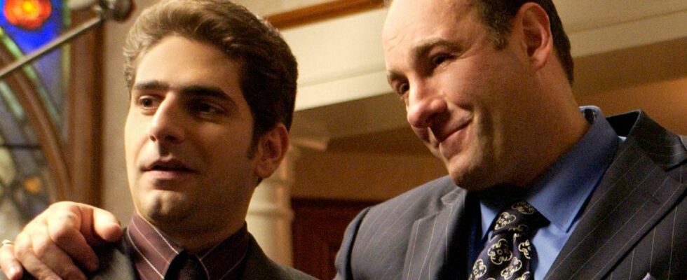 Michael Imperioli and James Gandolfini on The Sopranos