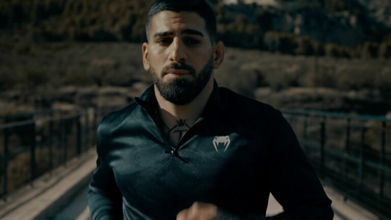 Le documentaire « Matador » sur le champion de l'UFC Ilia Topuria présenté en avant-première à Madrid (EXCLUSIF) Plus de Variety Les plus populaires À lire absolument Inscrivez-vous aux bulletins d'information de Variety Plus de nos marques
	
	
