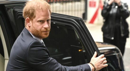 Le prince Harry révèle que la discorde royale est en partie due au refus de la famille de poursuivre les tabloïds britanniques en justice