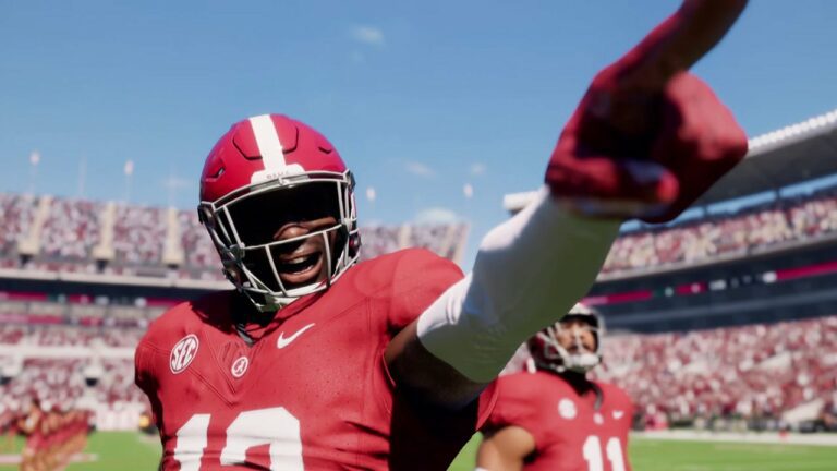 L'équipe College Ultimate Team de College Football 25 comprend également des joueurs actuels de la NFL
