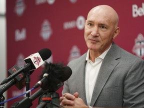 Le président du Toronto FC, Bill Manning, s'adresse aux médias lors d'une conférence de presse à Toronto le mardi 27 juin 2023.