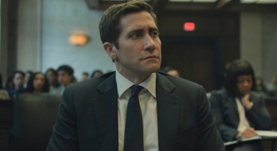 Jake Gyllenhaal as Rusty sitting on trial in Presumed Innocent.
