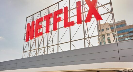 Netflix envisage de vendre 1,8 milliard de dollars d'obligations dans le cadre d'une opération de refinancement Plus de Variety Les plus populaires À lire absolument Inscrivez-vous aux newsletters de Variety Plus de nos marques