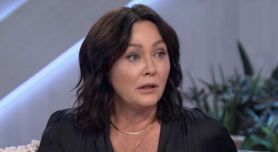 Shannen Doherty talking about her cancer battle on The Kelly Clarkson Show