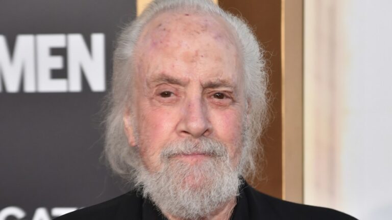 Robert Towne, scénariste de « Chinatown », décède à 89 ans Plus de Variety Les plus populaires À lire absolument Inscrivez-vous aux newsletters de Variety Plus de nos marques
	
	
