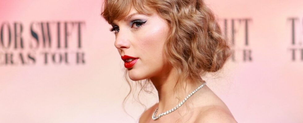 Taylor Swift en tête du classement des albums dirigés par une femme pour la 10e semaine consécutive Plus de Variety Les plus populaires À lire absolument Inscrivez-vous aux newsletters de Variety Plus de nos marques