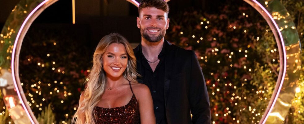 Molly Smith et Tom Clare de Love Island partagent une mise à jour importante sur leur relation