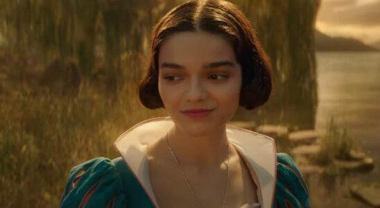 Bande-annonce live-action de « Blanche-Neige » : Rachel Zegler affronte la méchante reine de Gal Gadot et rencontre les Sept Nains Plus de Variety Les plus populaires À lire absolument Inscrivez-vous aux bulletins d'information de Variety Plus de nos marques