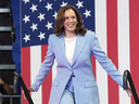 La vice-présidente américaine Kamala Harris arrive pour prendre la parole lors d'un rassemblement de campagne, le 30 juillet 2024, à Atlanta. 