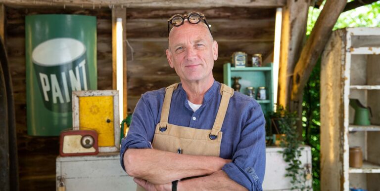 Steve Fletcher, de The Repair Shop, confirme le retour de son fils dans l'émission
