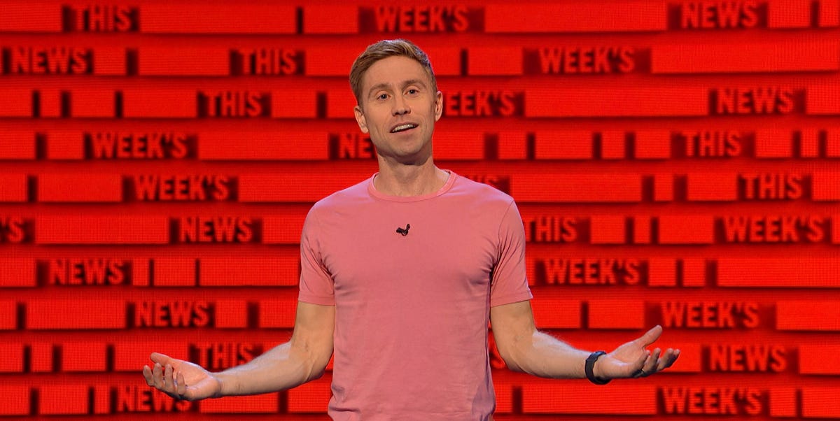 Russell Howard et sa femme Cerys accueillent un petit garçon
